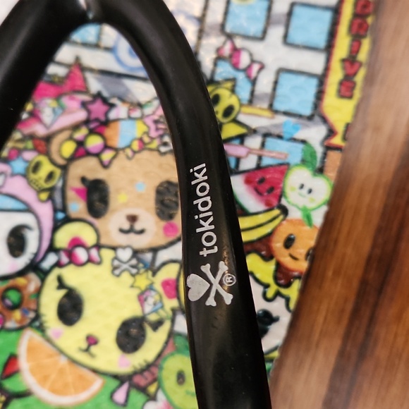 Tokidoki Womens Kawaii Flip Flop Sandals - Picture 3 of 5